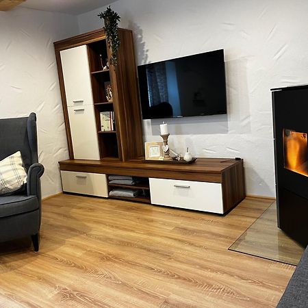 Ferienhaus Goebel'S Gute Stube Wirfus Bagian luar foto