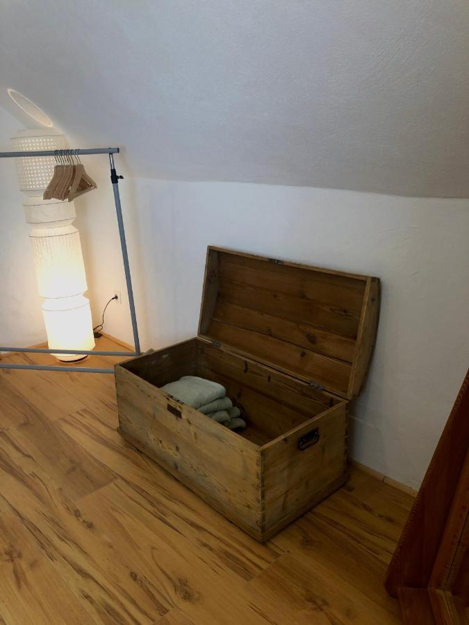 Ferienhaus Goebel'S Gute Stube Wirfus Bagian luar foto