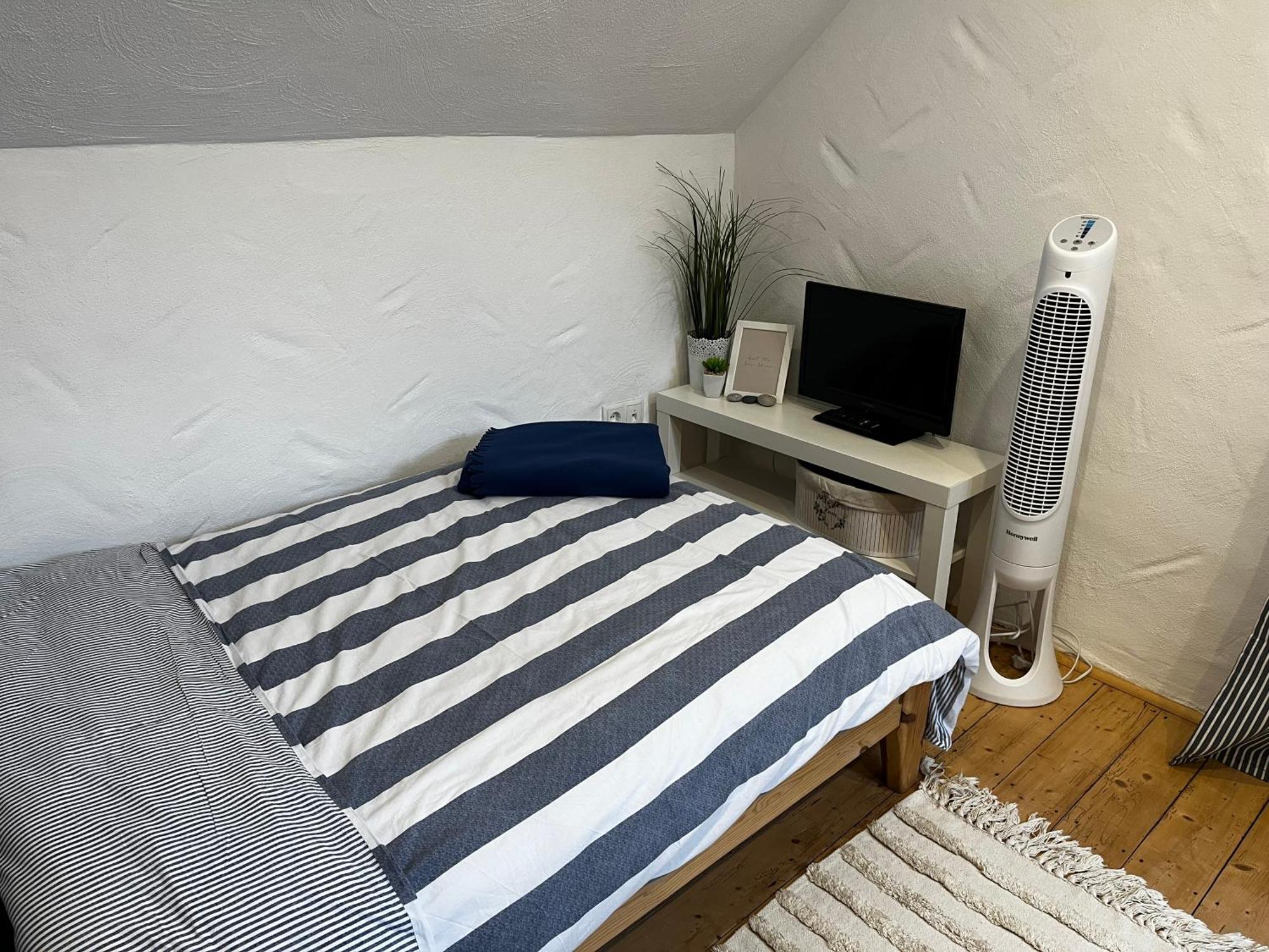 Ferienhaus Goebel'S Gute Stube Wirfus Bagian luar foto