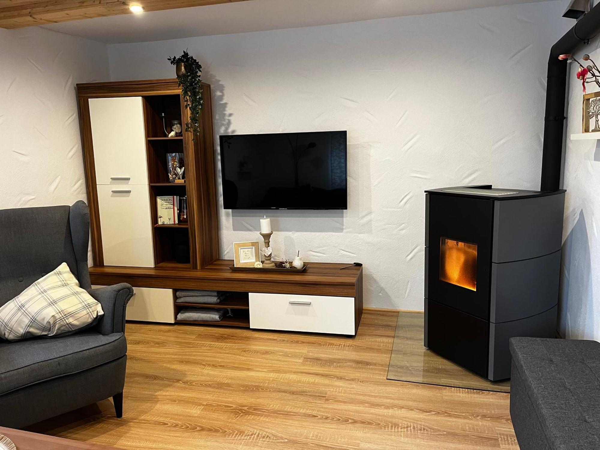 Ferienhaus Goebel'S Gute Stube Wirfus Bagian luar foto