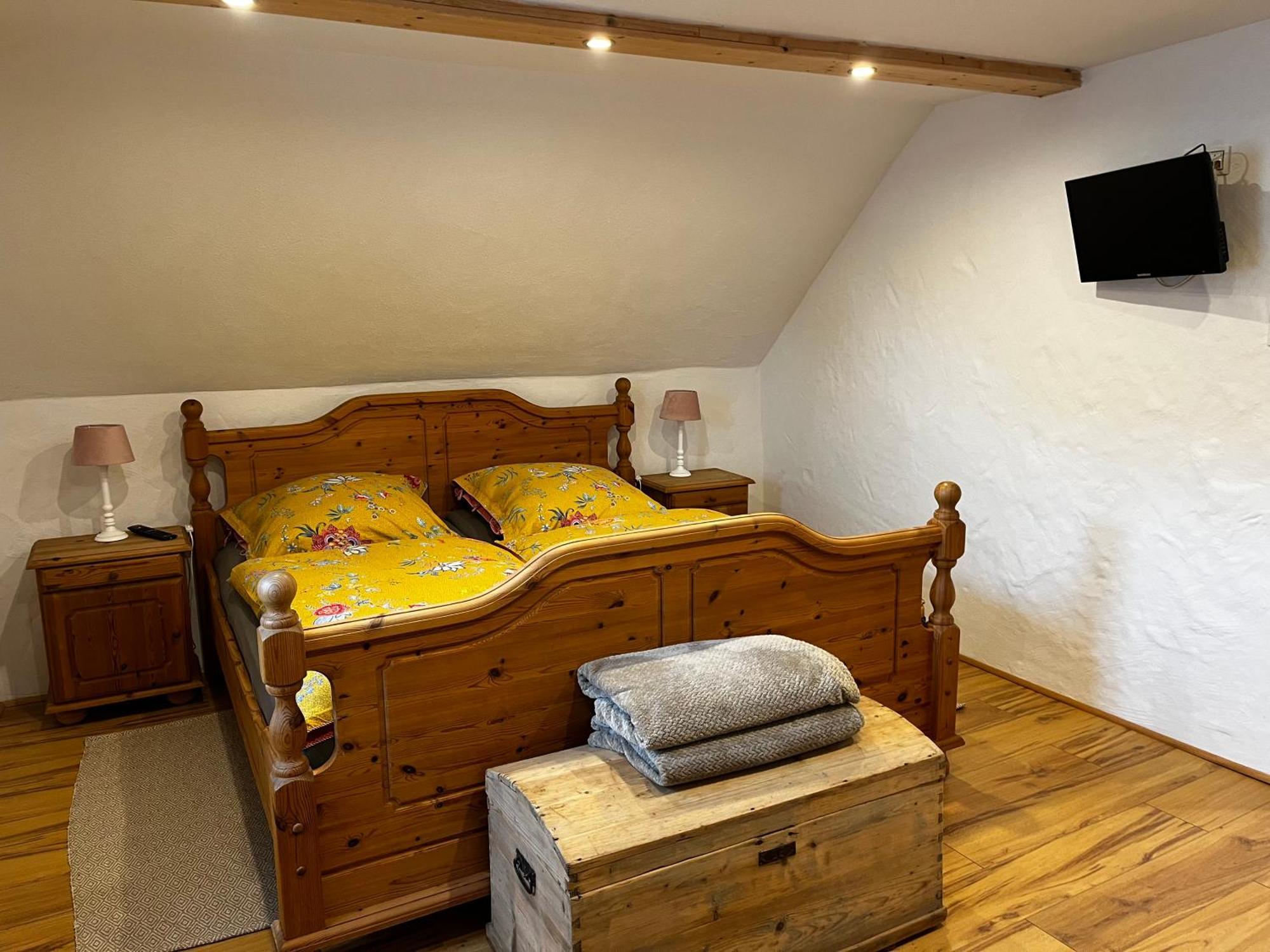 Ferienhaus Goebel'S Gute Stube Wirfus Bagian luar foto